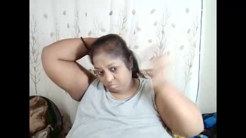 Snapshot of indiantasha chatting on September 28, 9:20 pm indiantasha online show from September 28, 9:20 pm