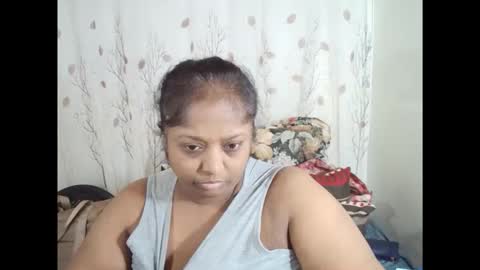 Snapshot of indiantasha chatting on November 11, 6:24 am indiantasha online show from November 11, 6:24 am