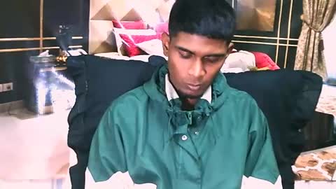 Snapshot of indianthuggin chatting on June 13, 5:33 pm BabyFace online show from June 13, 5:33 pm