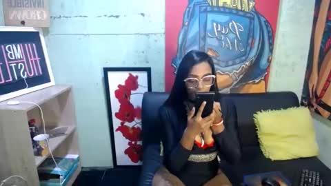 Snapshot of indianzaraxxx chatting on May 4, 6:31 am Indianzara online show from May 4, 6:31 am
