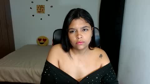 Aleja vallejo online show from October 22, 1:06 am