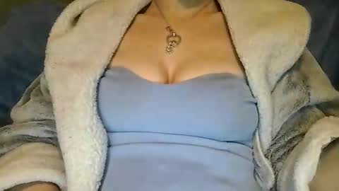 Snapshot of indigorayney chatting on February 2, 10:30 pm Indigorayney online show from February 2, 10:30 pm