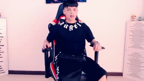 matias online show from April 18, 4:55 pm