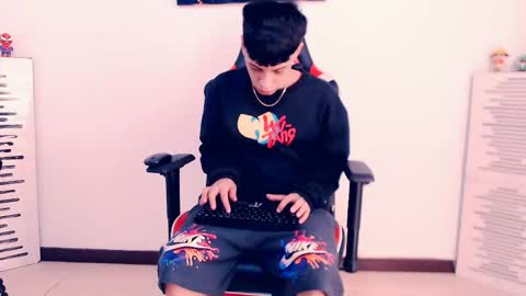 matias online show from April 20, 4:21 pm