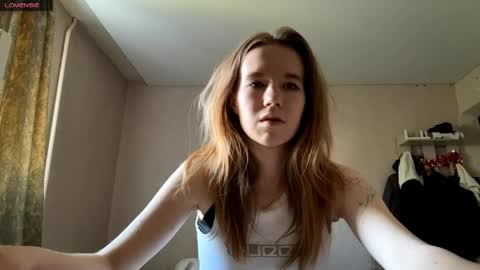 Snapshot of inespacheco chatting on May 22, 11:38 am Sofia online show from May 22, 11:38 am