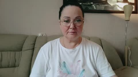 Snapshot of infinity_loveliness chatting on June 23, 6:33 am Infinity online show from June 23, 6:33 am