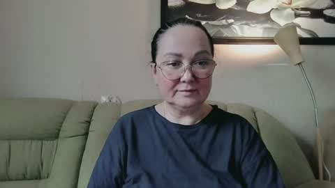 Snapshot of infinity_loveliness chatting on July 2, 6:52 am Infinity online show from July 2, 6:52 am