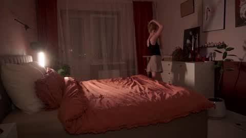 Snapshot of infinitysoul_ chatting on January 19, 8:41 pm Alexa..  Inst     Fansly infinitysoul  online show from January 19, 8:41 pm