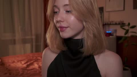 Snapshot of infinitysoul_ chatting on January 21, 6:34 pm Alexa..  Inst     Fansly infinitysoul  online show from January 21, 6:34 pm