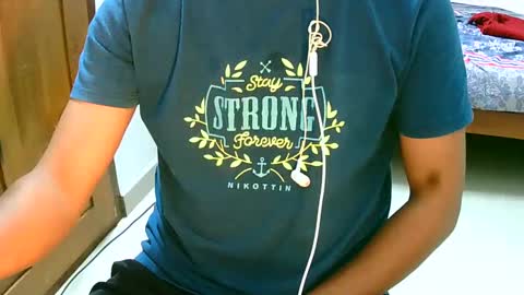 Snapshot of ingloriousuncut chatting on January 22, 7:45 pm Inglorious Hairy Uncut online show from January 22, 7:45 pm