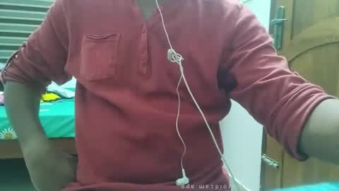 Snapshot of ingloriousuncut chatting on November 29, 1:14 pm Inglorious Hairy Uncut online show from November 29, 1:14 pm