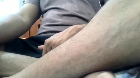 Snapshot of ingloriousuncut chatting on June 20, 10:34 pm Inglorious Hairy Uncut online show from June 20, 10:34 pm