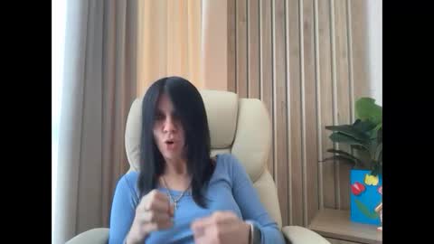 Snapshot of injaathome chatting on April 23, 6:25 am InjaAtHome online show from April 23, 6:25 am