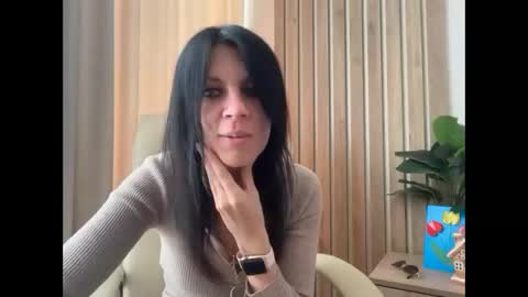 Snapshot of injaathome chatting on May 21, 6:53 am InjaAtHome online show from May 21, 6:53 am