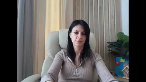 Snapshot of injaathome chatting on May 23, 8:07 am InjaAtHome online show from May 23, 8:07 am