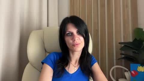 Snapshot of injaathome chatting on June 28, 8:04 pm InjaAtHome online show from June 28, 8:04 pm