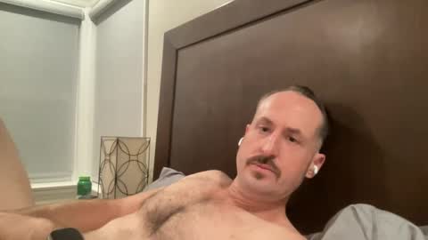 Snapshot of injustice4us chatting on January 1, 8:35 am injustice4us online show from January 1, 8:35 am