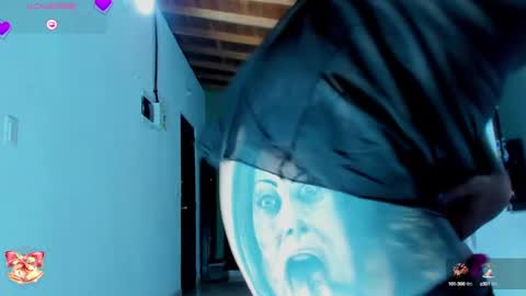 Snapshot of ink_demon chatting on December 11, 4:39 am demon online show from December 11, 4:39 am