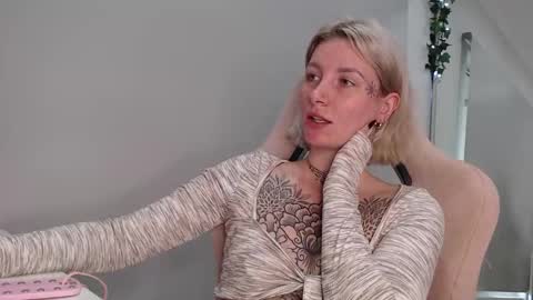 Inkedangelofficial online show from March 10, 1:10 am