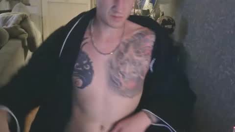 Snapshot of inkedsweed69 chatting on May 28, 9:45 pm inkedsweed69 online show from May 28, 9:45 pm