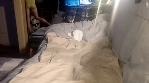 inlovewithlace online show from March 5, 5:03 am