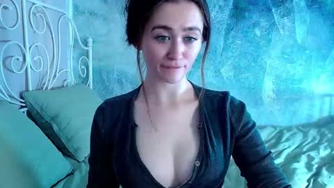 Lina online show from February 22, 9:19 am