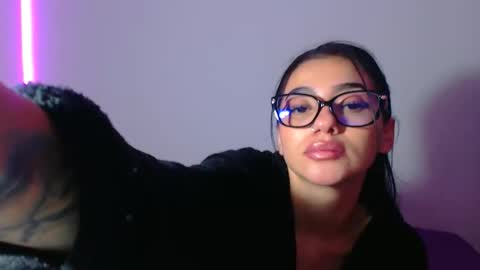 Abril online show from February 4, 12:38 am