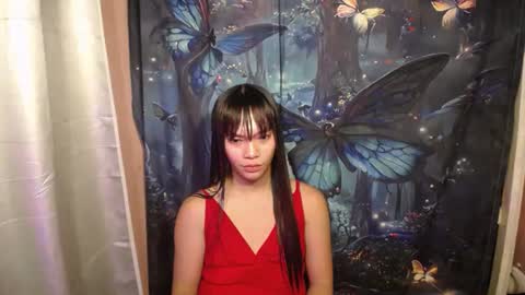 Snapshot of innocent_lover_ziaxx chatting on April 27, 10:57 am your zia online show from April 27, 10:57 am