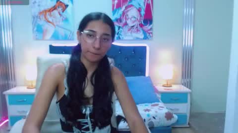 Snapshot of inocent_luna chatting on February 23, 11:57 pm Luna moon online show from February 23, 11:57 pm