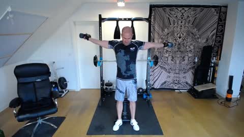 insanemaxxx online show from December 10, 10:17 am