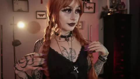 Snapshot of insania_999 chatting on June 2, 5:04 pm SANIA online show from June 2, 5:04 pm