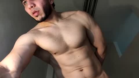 Snapshot of insistente chatting on April 26, 9:01 pm INSTAGRAM camilodlx online show from April 26, 9:01 pm