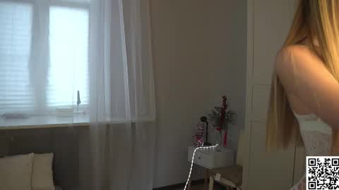 Sully and Kate online show from February 7, 10:52 am