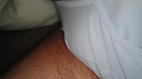 Snapshot of instructor22 chatting on September 22, 12:01 am instructor22 online show from September 22, 12:01 am