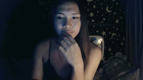 Snapshot of insulting_whoreifica chatting on January 23, 4:26 pm MAXINE online show from January 23, 4:26 pm