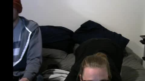 intcouple24 online show from October 18, 9:54 am