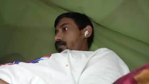 Snapshot of interne8famous chatting on November 3, 8:48 am interne8famous online show from November 3, 8:48 am