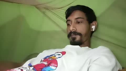 Snapshot of interne8famous chatting on November 5, 9:20 am interne8famous online show from November 5, 9:20 am