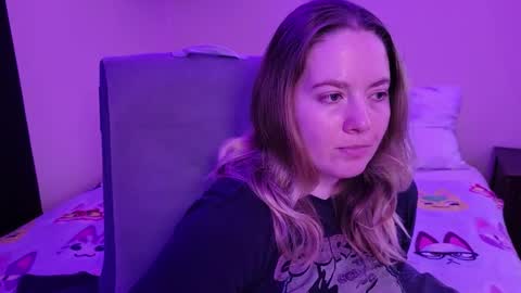 Faye online show from March 14, 6:08 am