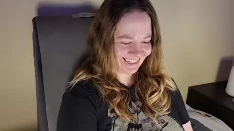 Snapshot of internetfairy_xo chatting on July 26, 6:32 am Faye online show from July 26, 6:32 am