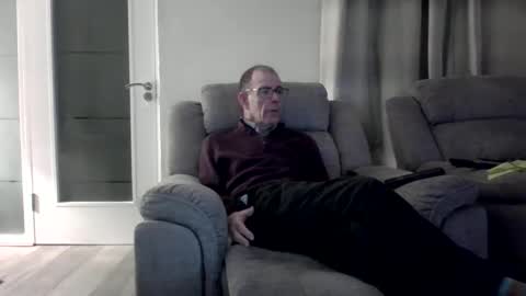 Snapshot of inthemood63 chatting on January 18, 5:17 pm inthemood63 online show from January 18, 5:17 pm