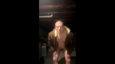 intostuff69 online show from April 13, 3:56 am