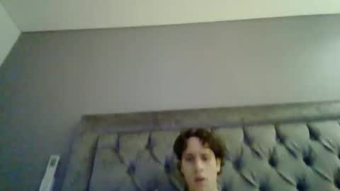 Snapshot of introducingthebrilliance chatting on November 17, 5:02 am WillyTripleXxx online show from November 17, 5:02 am