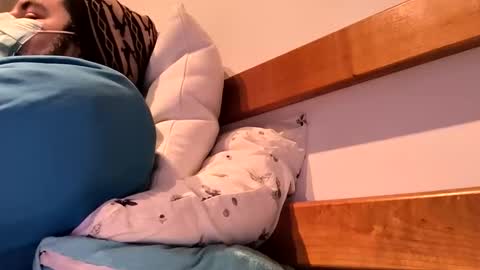 Snapshot of iplaywithu221 chatting on December 15, 8:35 pm iplaywithu221 online show from December 15, 8:35 pm