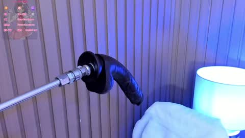 irene_lopes online show from April 8, 3:50 am