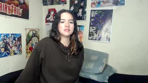Snapshot of irenecash chatting on June 1, 12:34 am irenecash online show from June 1, 12:34 am