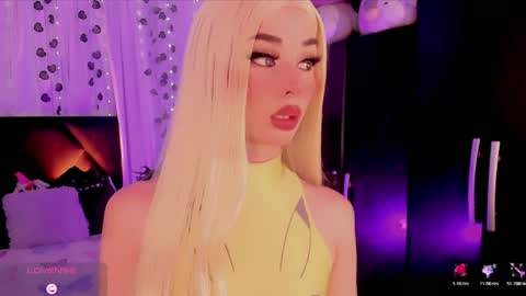 Snapshot of irina_lechera_ chatting on May 13, 7:55 pm Irina online show from May 13, 7:55 pm
