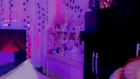 Snapshot of irina_lechera_ chatting on July 31, 12:15 pm Irina online show from July 31, 12:15 pm