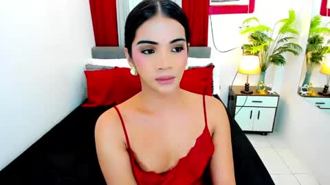 Snapshot of irina_woodshakylishxx chatting on May 17, 2:57 pm IRINAA online show from May 17, 2:57 pm