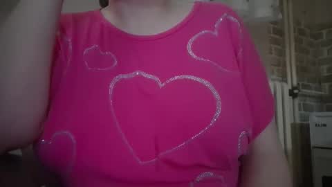 Snapshot of irinnak chatting on December 5, 9:40 am IrinnaK online show from December 5, 9:40 am